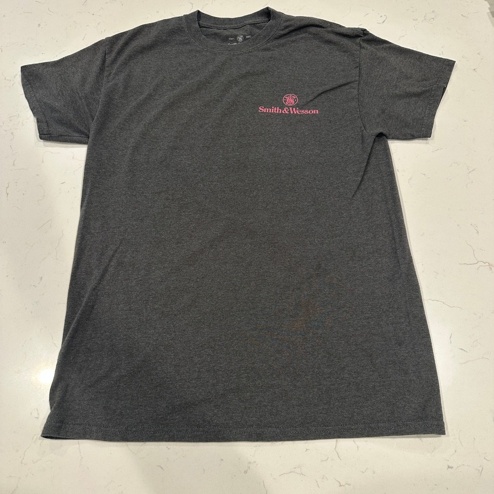 Smith & Wesson Mens Respect Graphic T-Shirt Charcoal Grey Pink Revolver Medium